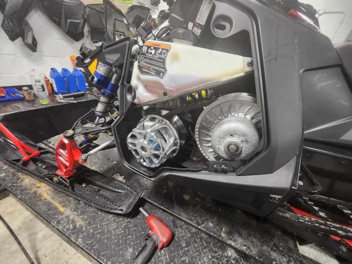 Quelles sont les étapes pour réparer un moteur défectueux ? Saint-Sulpice